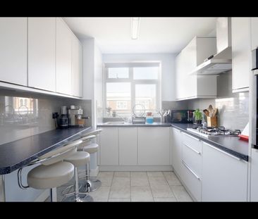 Room in a Shared Flat, Fellows Court, E2 - Photo 4