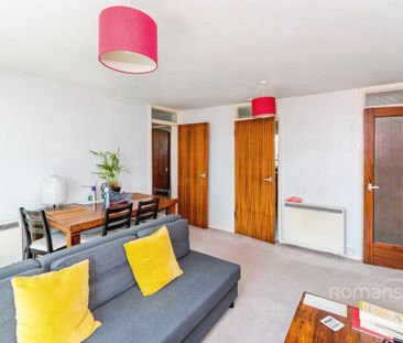 2 bedroom flat to rent - Photo 3