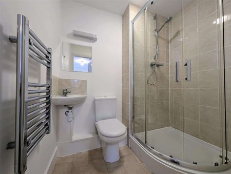 10E Moss Street, City Centre, Merseyside, L6 - Photo 3