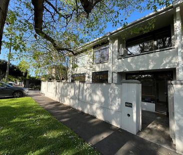 1/33 Gordon Street, Balwyn VIC 3103 - Photo 1