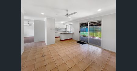 4-bedroom Family Home in Sought After Royal Sands - Photo 4