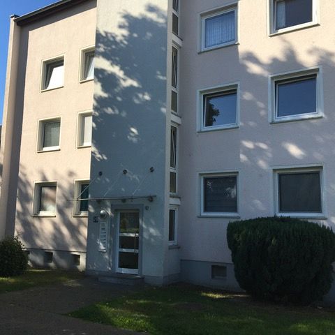 Wohnen im Herzen von Bergkamen, schöne 3 Zimmer Wohnung frei - Photo 1