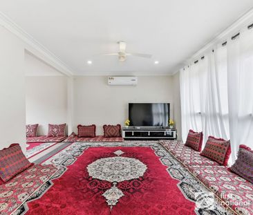 Charming Family Home in Prime Cranbourne Location - Photo 1