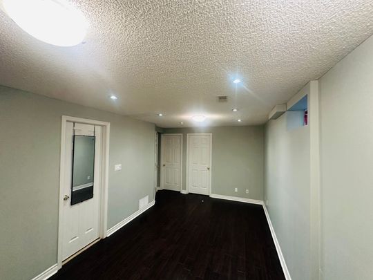 For Lease - 776 Mccue Drive, Oshawa, Ontario - Photo 1