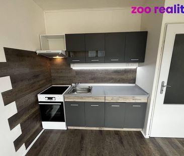 Pronájem bytu 1+1 36 m² - Photo 1