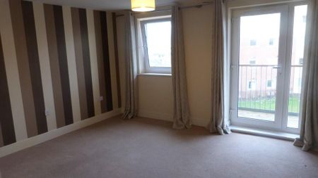 2 bedroom apartment to rent - Photo 4