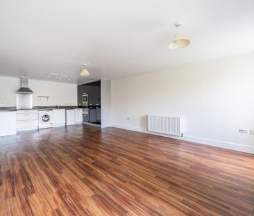 2 bedroom apartment to rent - Photo 6