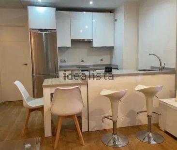 Alquiler de piso en La Trinidad - Photo 2