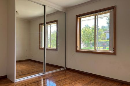 Neat & Tidy Family Home in Convenient Location - Photo 2