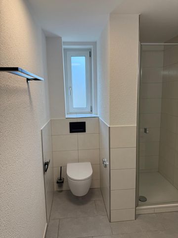4 Zimmer, 100 m², 2. Stock - Foto 3