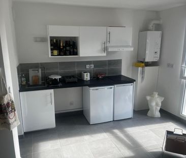 Location Appartement 2 pièces 46m² TOURS 37100 - Photo 4