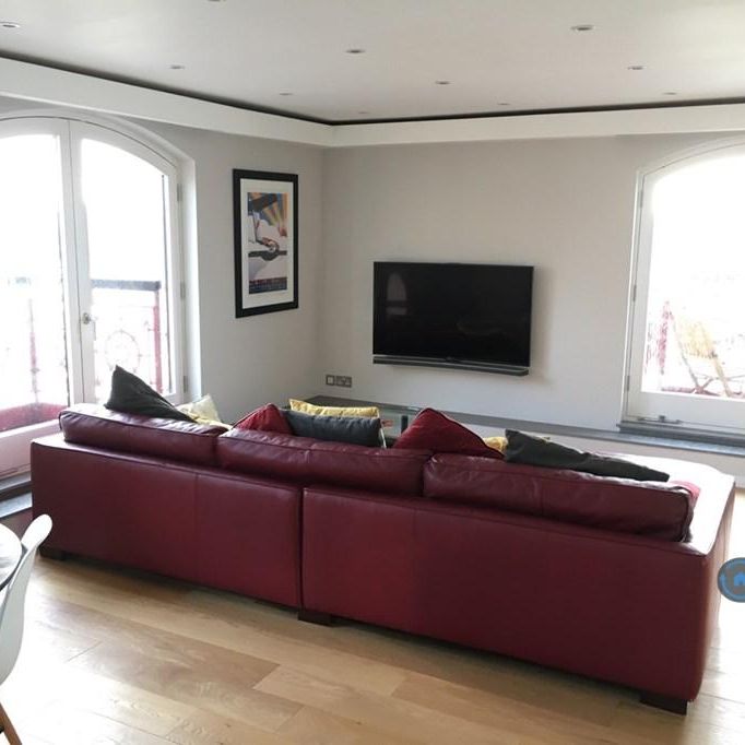 2 bedroom penthouse to rent - Photo 1