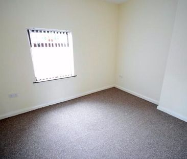 68 Glenbank Place, BT148AN, Belfast - Photo 4