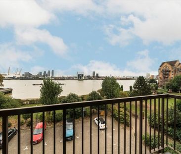 Amsterdam Road Canary Wharf, E14 - Photo 3