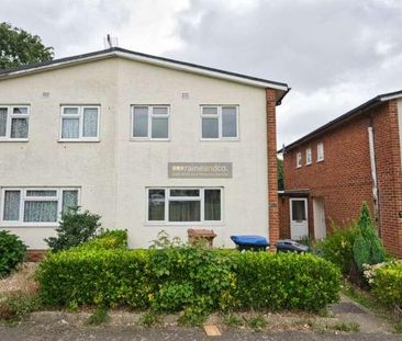 Oak Grove, Hatfield, AL10 - Photo 2