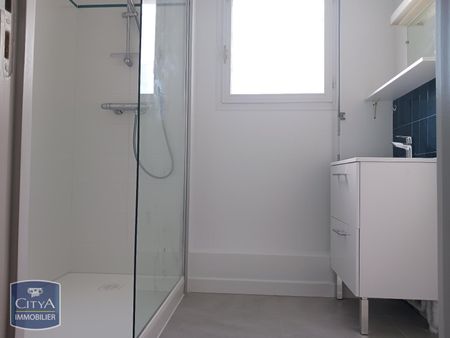 Location Appartement 2 pièces 68m² BLOIS 41000 - Photo 5