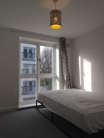 2 Bed Flat, Tredegar Road, E3 - Photo 4