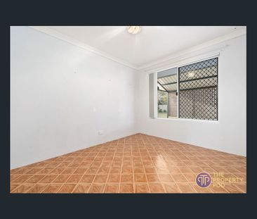 4 Southmead Green, Erskine, WA 6210 - Photo 2