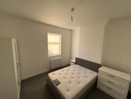 3 Bed Terraced House, Orrel Street, M6 - Photo 3