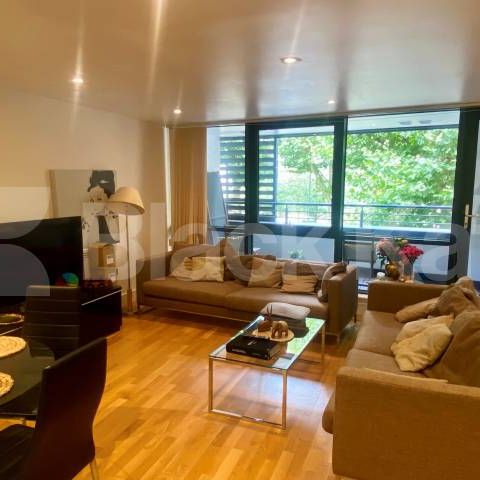 2 Bedroom, 2 bath, 1 reception Apartment - Photo 1