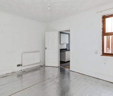 Avondale Road - Photo 5