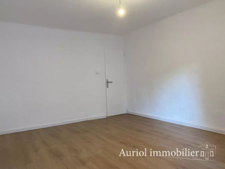 Location Appartement 46m² AURIOL 13390 - Photo 4