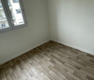 Location appartement de 91 m² à Vannes - Photo 3