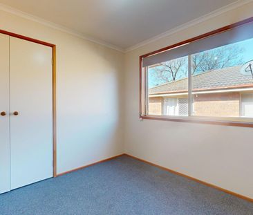Imagine Comfort Close To Schools. Can You Picture It? - Photo 4