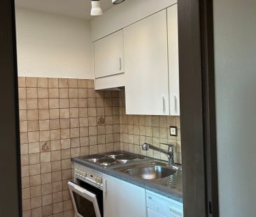 Helle und ruhige 4.5-Zimmer-Wohnung im obersten Stockwerk mit herrl... - Foto 3