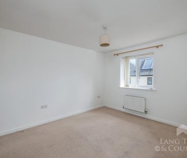 Glenholt, Plymouth - Photo 1