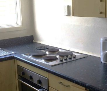 Convenient living in Kaikorai - Photo 2