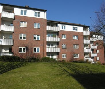 Schöne 3 Zimmerwohnung in der Glatzerstraße mit Balkon - Photo 2