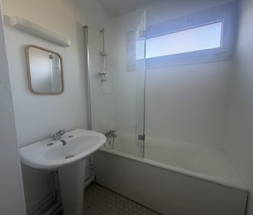 Reims Type 1 meublé-Lumineux-33m2-Secteur Paix/Moissons - Photo 4
