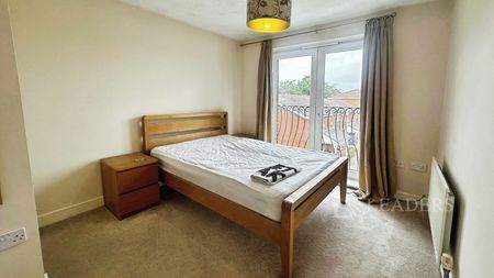 5 bedroom house to rent Primrose Close, LU3 - Photo 2