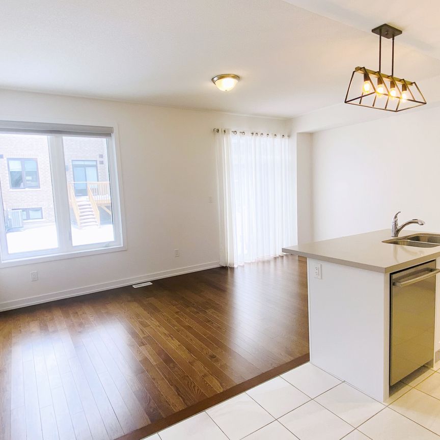 For Lease - 101 Hilts Drive, Richmond Hill, Ontario - Photo 1