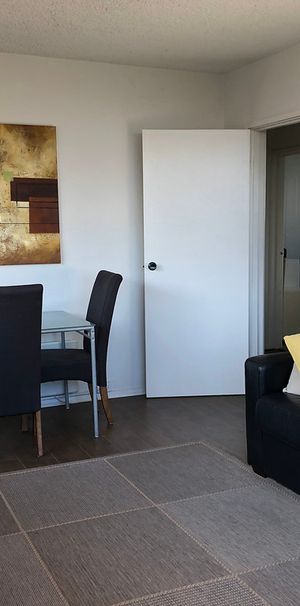 Breathtaking Views, Fully Furnished - Photo 1