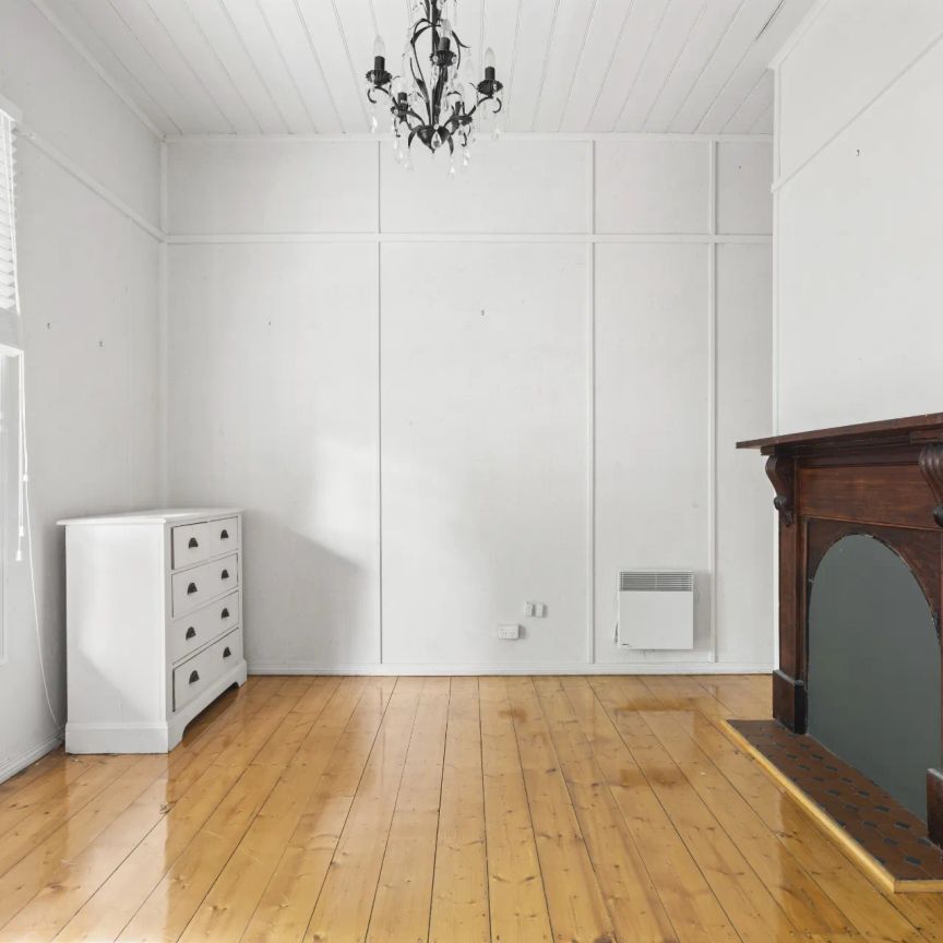 Convenient Location - Photo 1