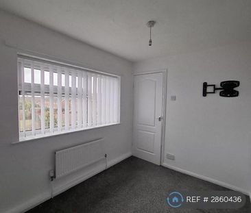 3 bedroom terraced house to rent - Photo 5
