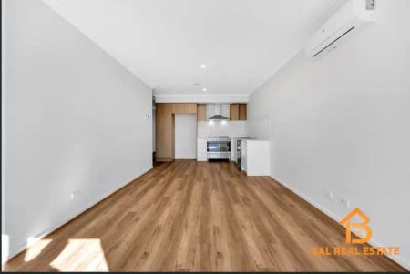 “Perfect family home” - Photo 2