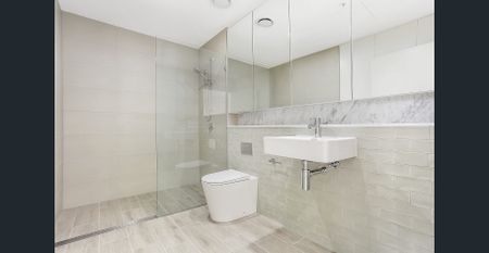 A MUST TO INSPECT! - Photo 4