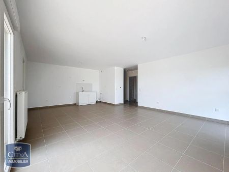 Appartement à louer 3 pièces 69.15m² - Photo 2