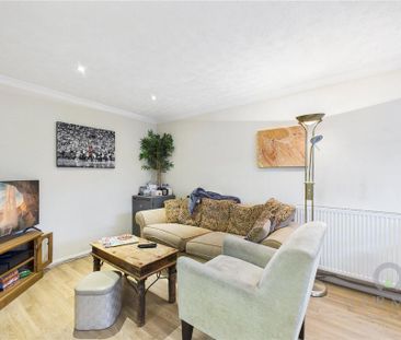 1 bedroom semi-detached house to rent - Photo 3