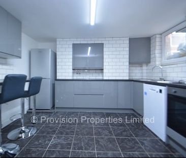 5 Bedroom Student Houses Hyde Park Leeds - Photo 6