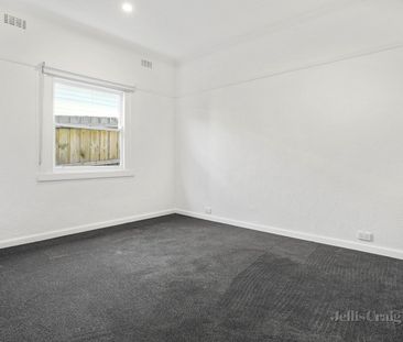 43 Davey Street, Parkdale - Photo 2