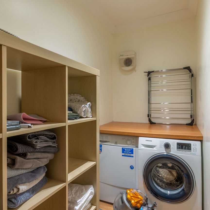 3062L - East Claremont Street, Edinburgh, EH7 4JR - Photo 1