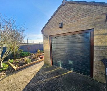 PETERBOROUGH - Photo 6