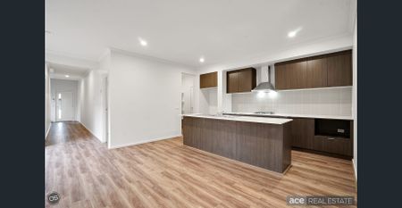 New Williams Landing Living! - Photo 3