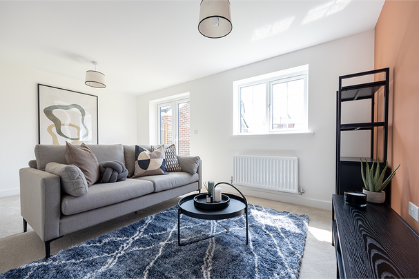 3 bedroom semi-detached house to rent - Photo 1