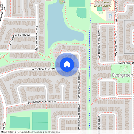 204 Everhollow Street Southwest, Calgary, AB T2Y 0H3