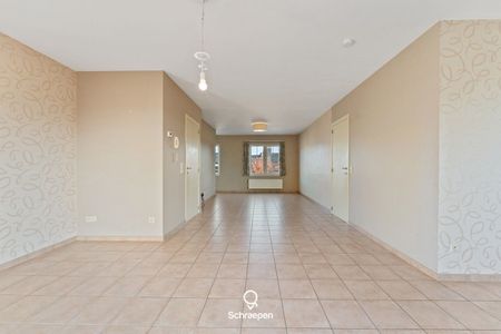 Energiezuinig appartement met 2 slpks en ruim terras te Hasselt! - Photo 5